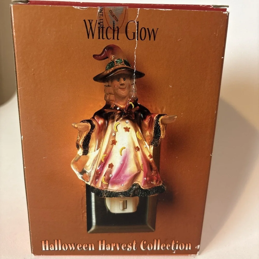 Vintage Halloween Witch Night Light Festive Acrylic Witch Glow Colorful with box